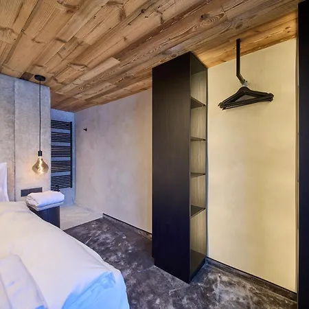 Nani - Mountain Alpesi faház *