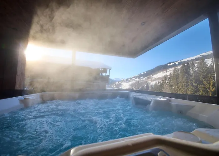 Nani - Mountain Chalet Saalbach-Hinterglemm