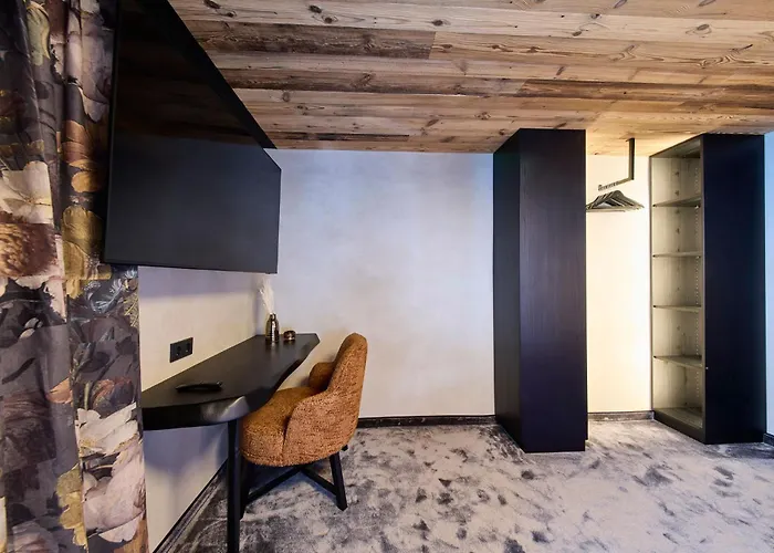 Nani - Mountain Chalet *