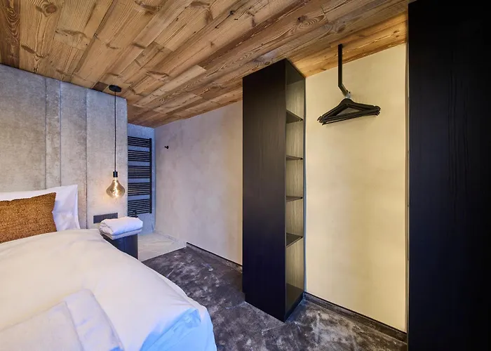 Nani - Mountain Chalet *